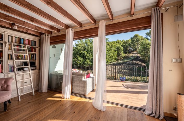 Image No.8-4 Bed Villa for sale