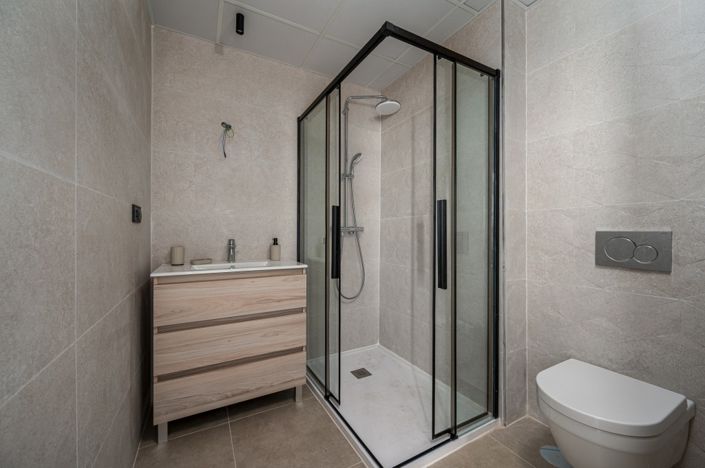 Image No.15-2 Bed Apartment for sale