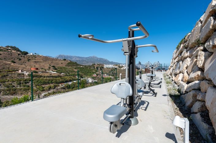 Image No.27-2 Bed Apartment for sale