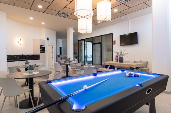 Image No.28-2 Bed Apartment for sale