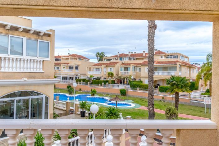 Image No.24-2 Bed Townhouse for sale