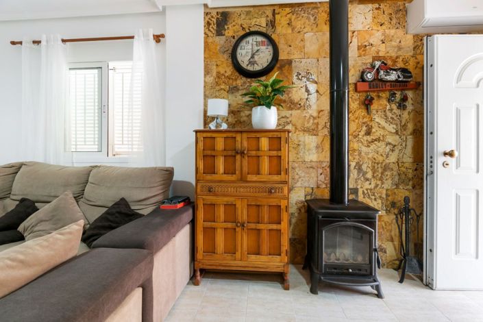 Image No.3-2 Bed Townhouse for sale