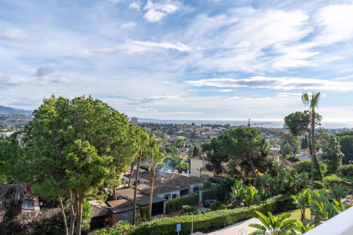 Image No.1-3 Bed Property for sale