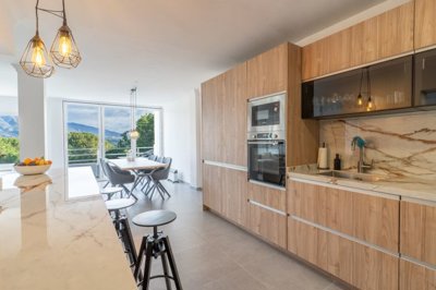 bzpaap118952972541024v08bc5