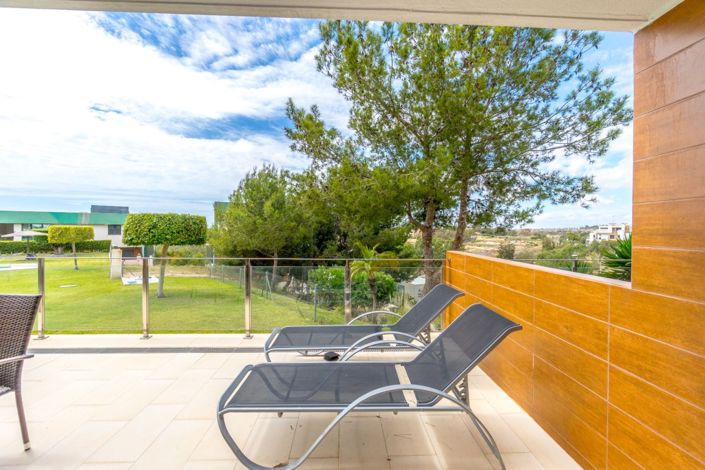 Image No.23-2 Bed Property for sale