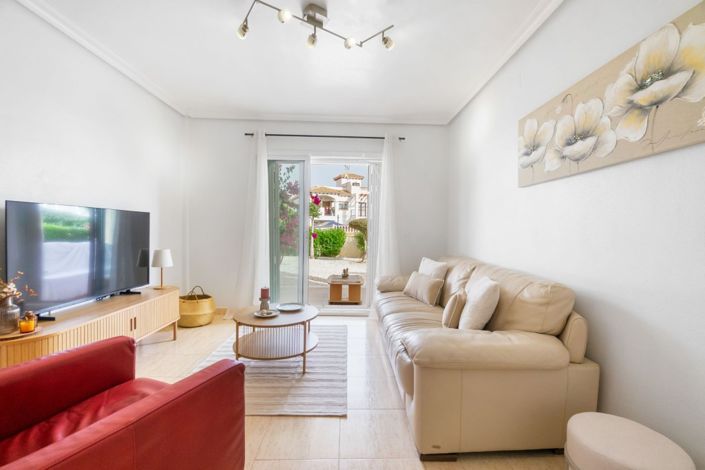 Image No.7-3 Bed Property for sale