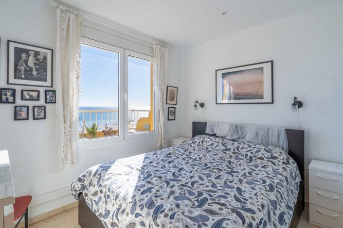 Image No.7-2 Bed Property for sale