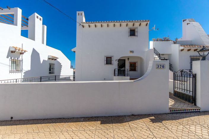 Image No.4-3 Bed Townhouse for sale