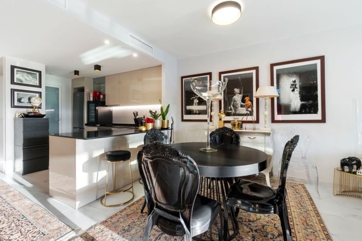 Image No.4-2 Bed Property for sale