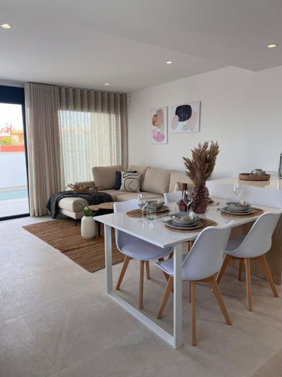 Image No.10-3 Bed Semi-Detached for sale