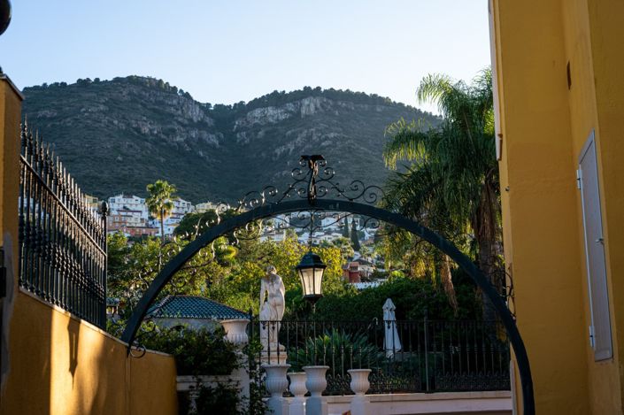 Image No.6-7 Bed Villa for sale