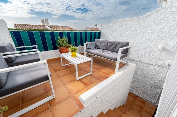 Image No.15-2 Bed Apartment for sale