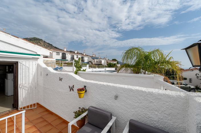 Image No.16-2 Bed Apartment for sale