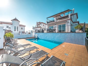 P1210984_5_6_7_8 (Medium)