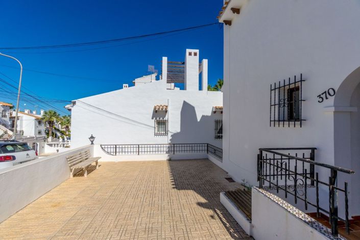 Image No.7-3 Bed Townhouse for sale