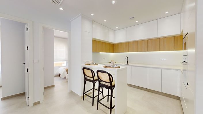 Image No.33-3 Bed Apartment for sale