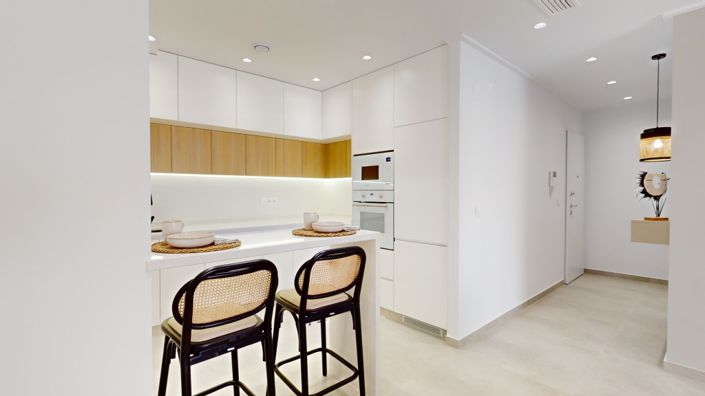 Image No.38-3 Bed Apartment for sale