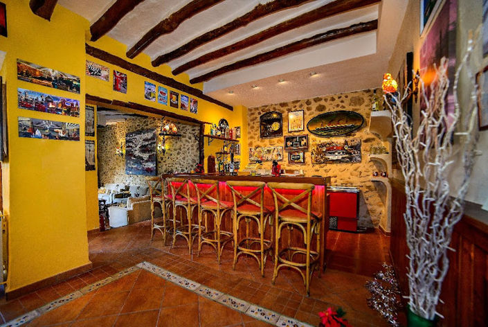 Image No.16-20 Bed Property for sale