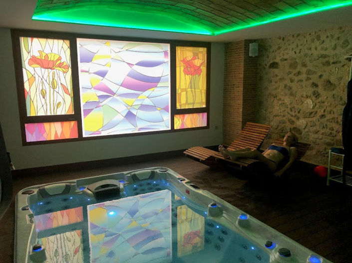 Image No.3-20 Bed Property for sale