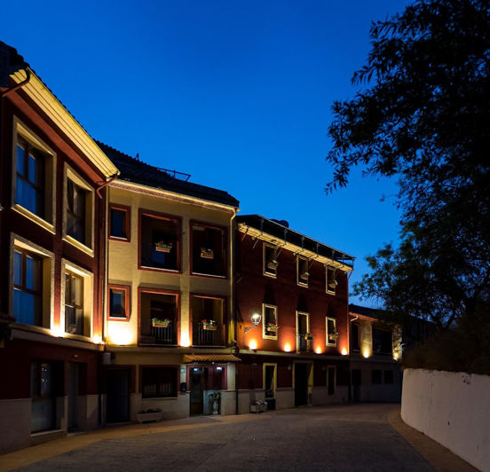 Image No.47-20 Bed Property for sale