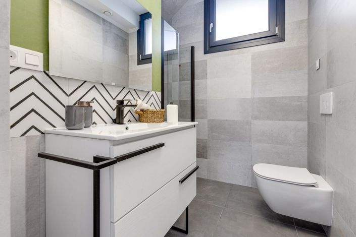 Image No.36-4 Bed Villa for sale