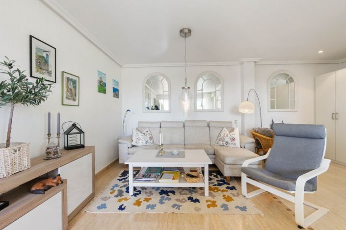 Image No.3-2 Bed Townhouse for sale