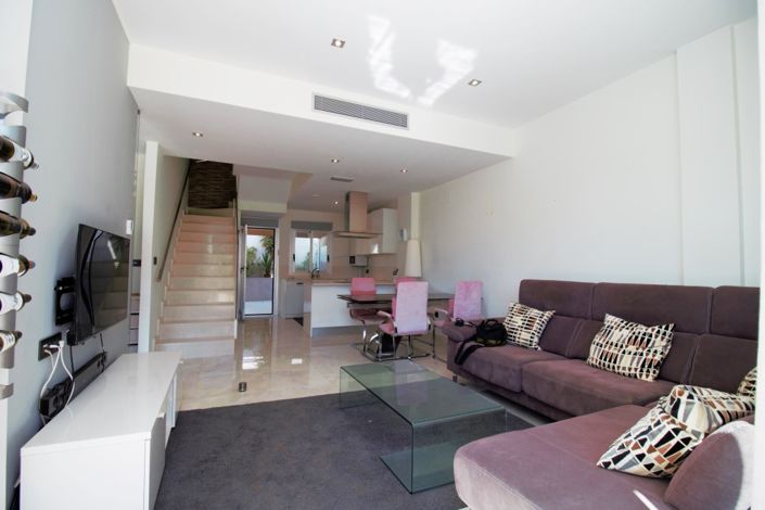 Image No.4-3 Bed Villa for sale