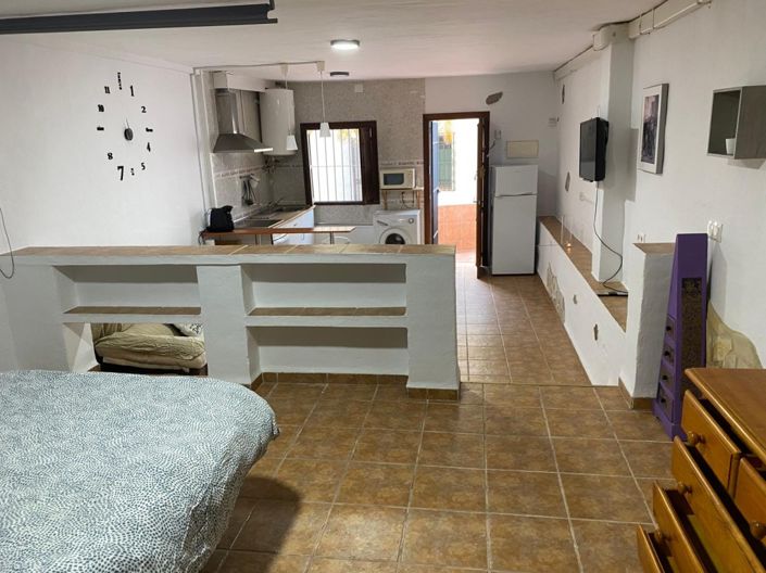 Image No.24-3 Bed Townhouse for sale