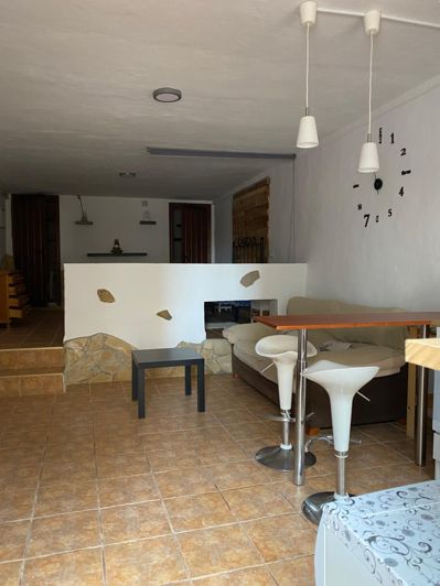 Image No.29-3 Bed Townhouse for sale