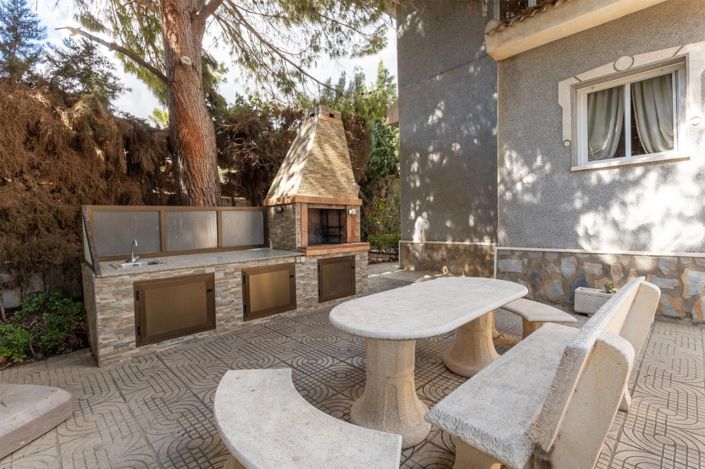 Image No.6-5 Bed Villa for sale