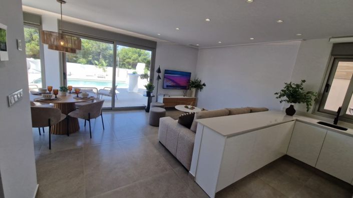 Image No.29-3 Bed Villa for sale