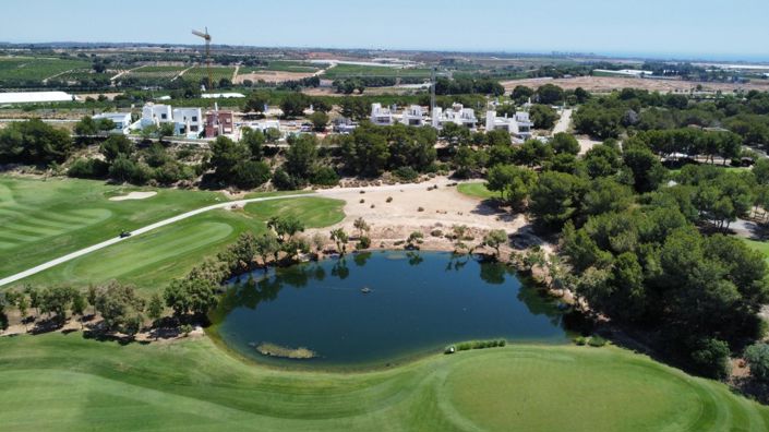 Image No.41-3 Bed Villa for sale