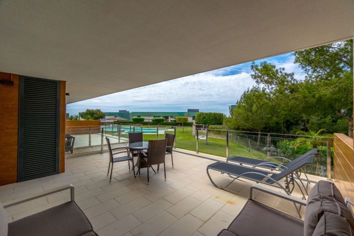 Image No.22-2 Bed Property for sale