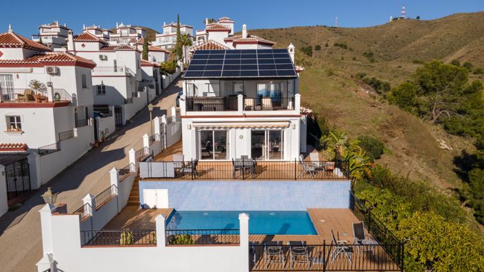 Image No.3-3 Bed Villa for sale