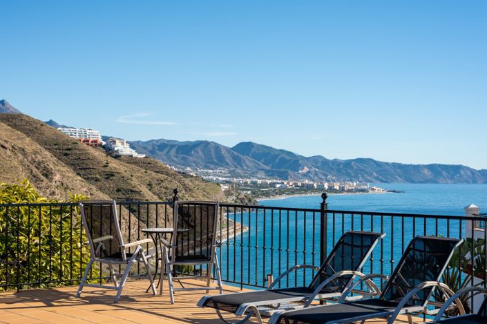 Image No.31-3 Bed Villa for sale