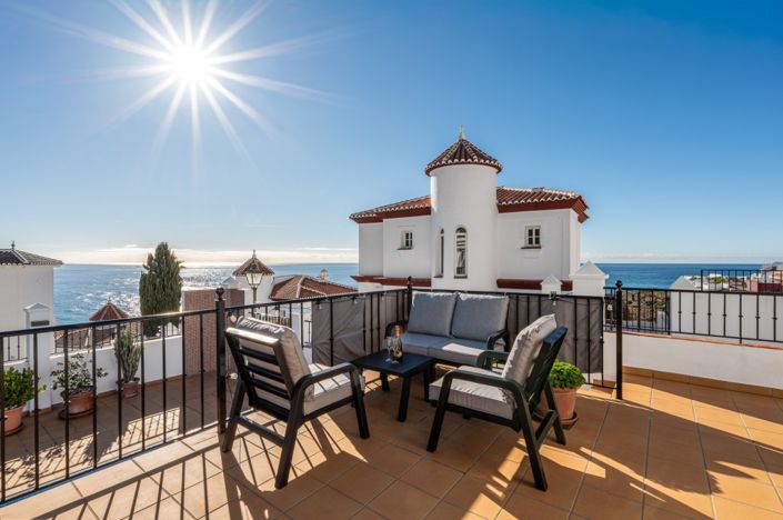 Image No.6-3 Bed Villa for sale