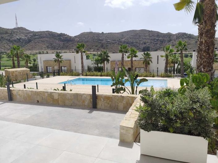 Image No.8-2 Bed Property for sale