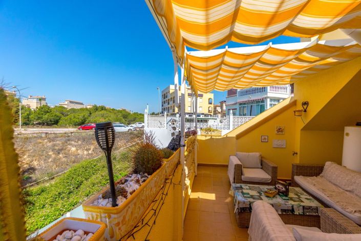 Image No.17-3 Bed Villa for sale