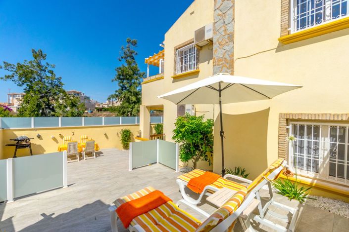 Image No.30-3 Bed Villa for sale