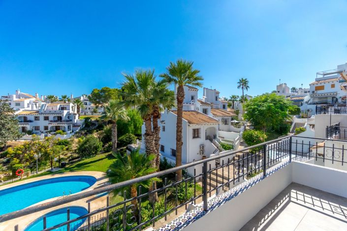 Image No.24-3 Bed Townhouse for sale