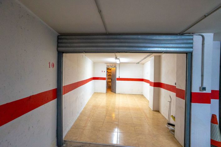 Image No.27-2 Bed Property for sale