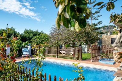 bzpaap102852513791024v0d44a