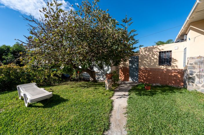 Image No.19-3 Bed Villa for sale