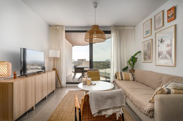 Image No.12-2 Bed Apartment for sale