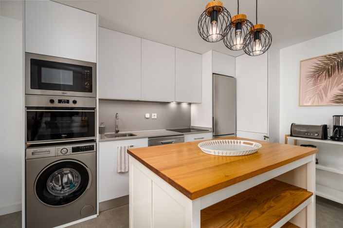 Image No.18-2 Bed Apartment for sale