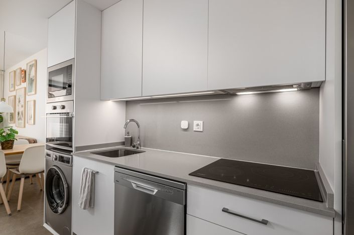 Image No.20-2 Bed Apartment for sale