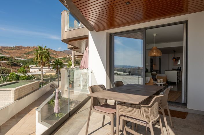 Image No.24-2 Bed Apartment for sale