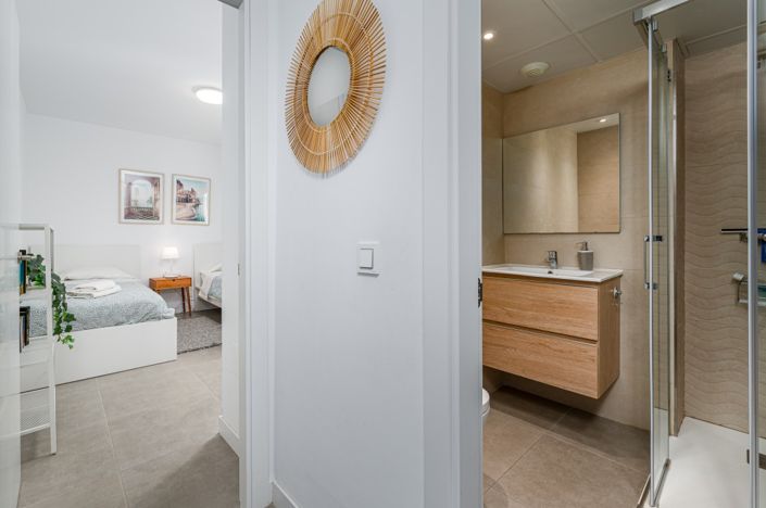 Image No.5-2 Bed Apartment for sale