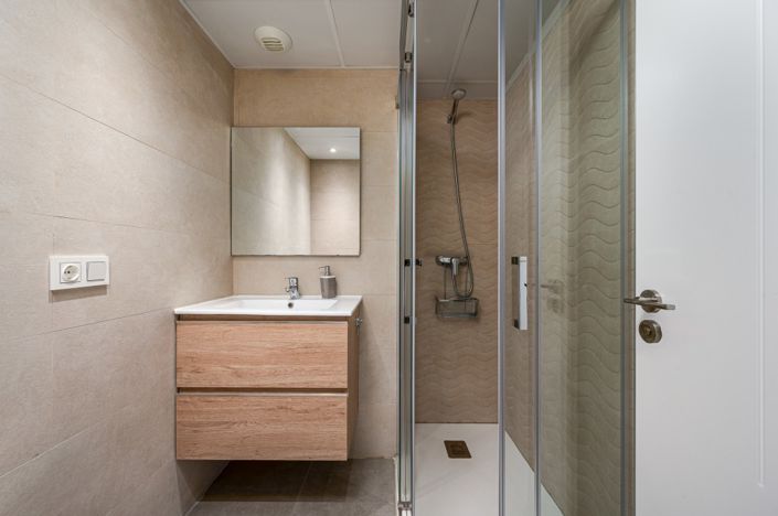 Image No.6-2 Bed Apartment for sale