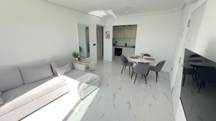 Image No.2-1 Bed Property for sale